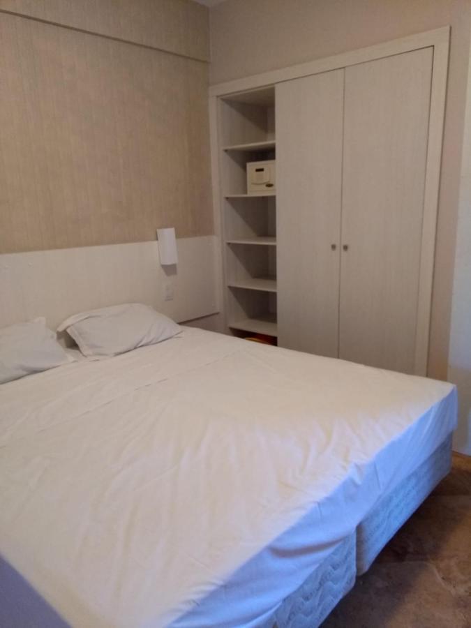 Apartamento Resort Ao Lado Do Parque Aquatico Porto Das Dunas - Pe Na Areia- Terreo Aquiraz Dış mekan fotoğraf