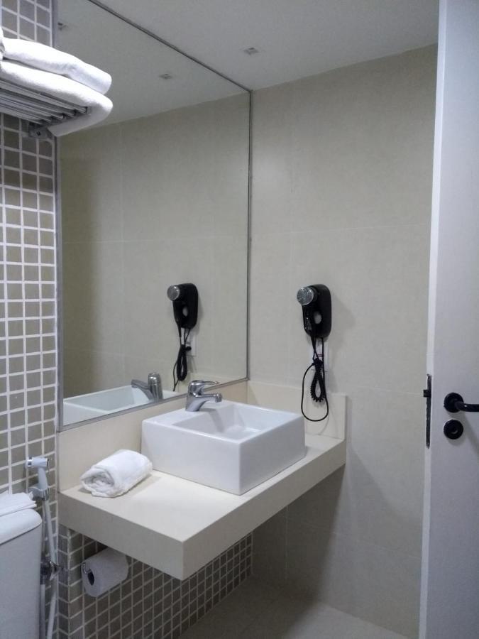 Apartamento Resort Ao Lado Do Parque Aquatico Porto Das Dunas - Pe Na Areia- Terreo Aquiraz Dış mekan fotoğraf